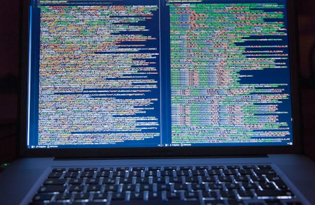 CRM Software Learning Pathways: A Country-by-Country Guide for Spain, the US, Australia, and Canada